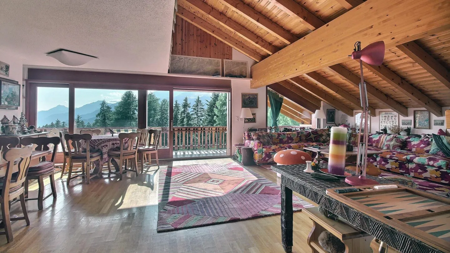 Esclusività. Crans, attico duplex di 5.5 stanze con vista - Foto 2 di 13