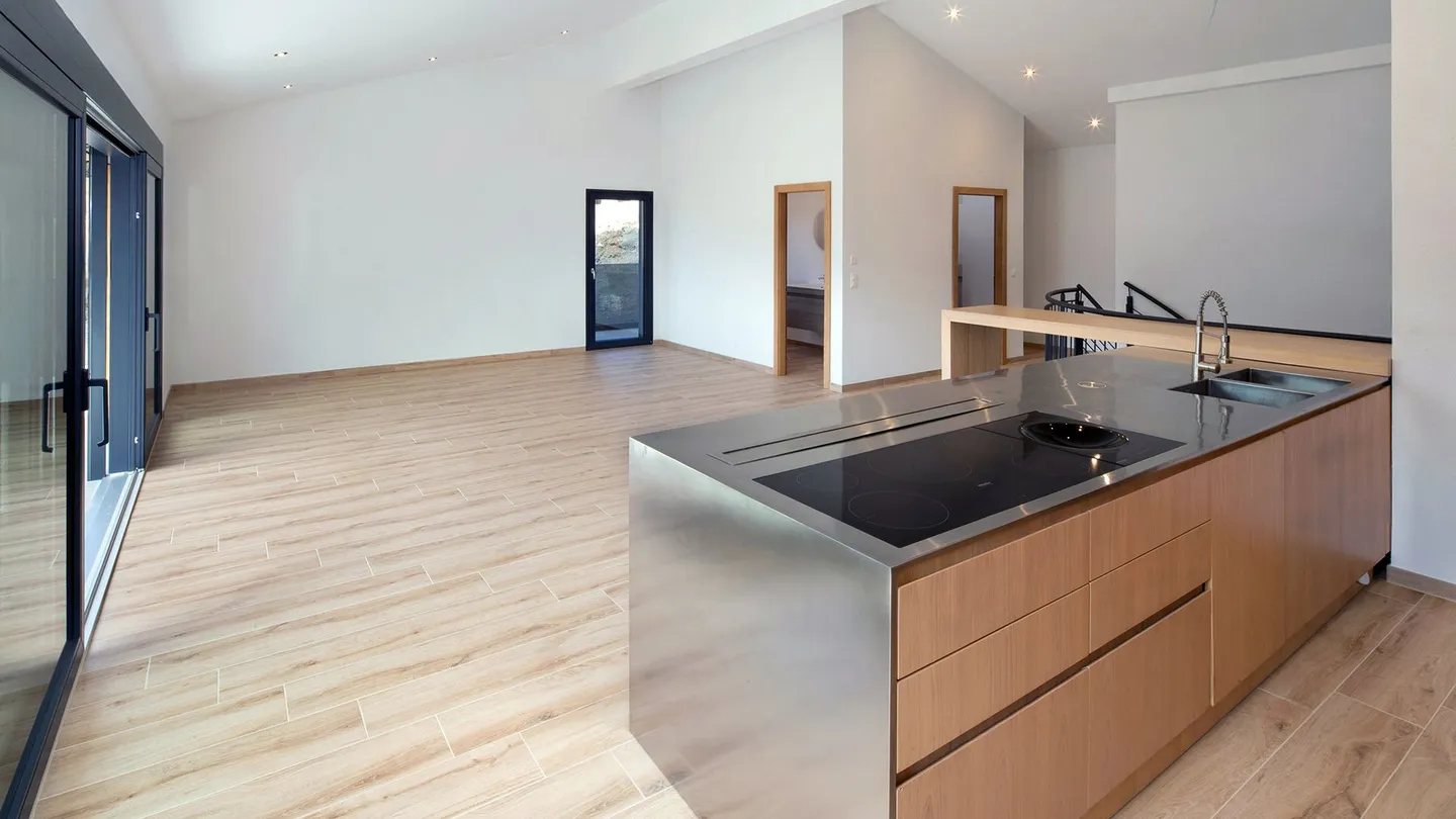 Crans-Montana. Nuova casa unifamiliare di 5,5 locali dallo stile decisamente contemporaneo - Foto 6 di 13