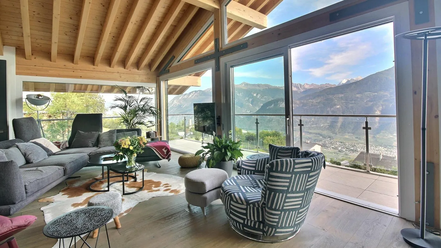Nouvelle Villa avec Vue Époustouflante - Photo 3 sur 13