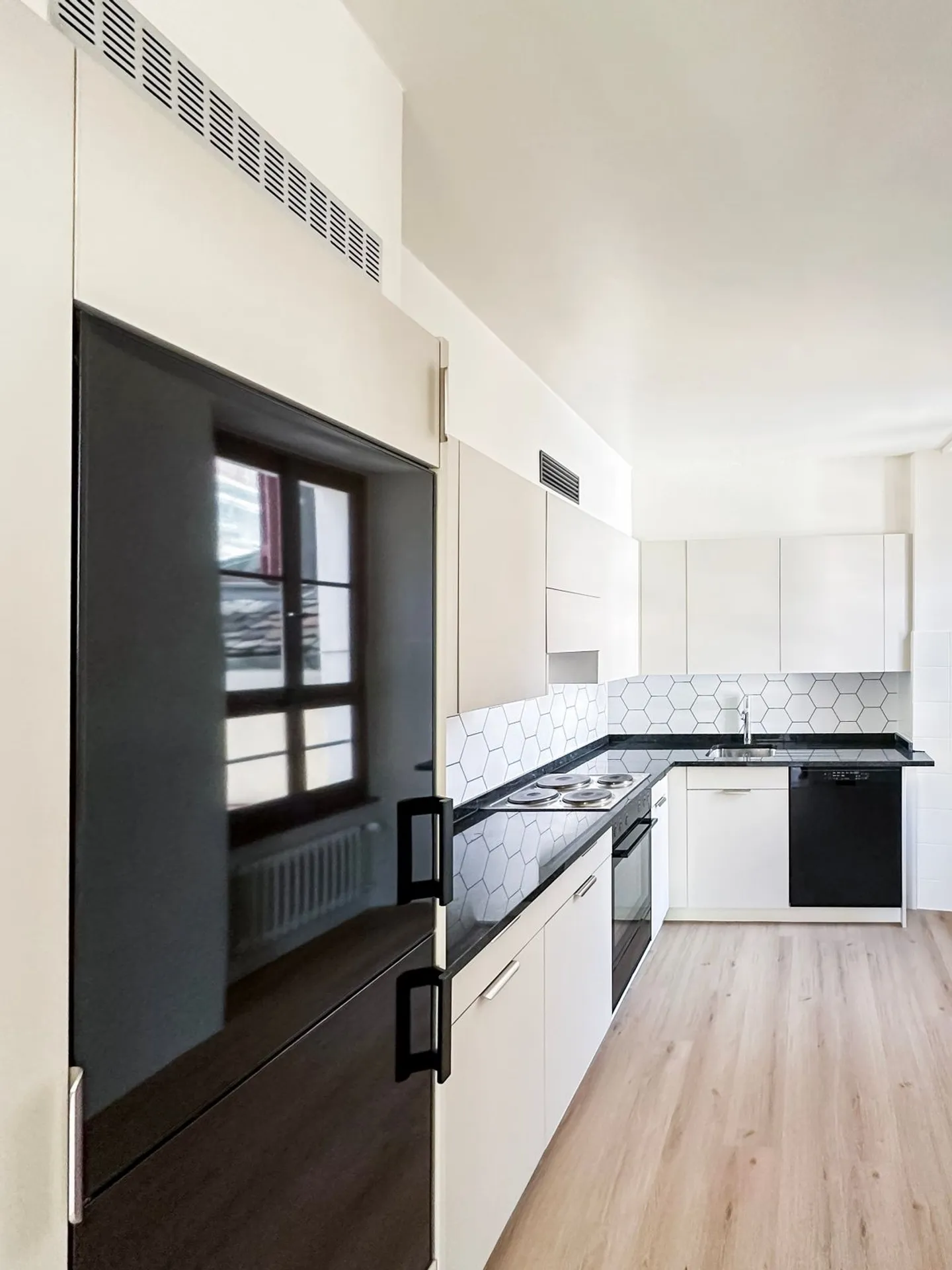 Appartamento duplex 2,5p con vista lago e Denti del Midi - Foto 4 di 8