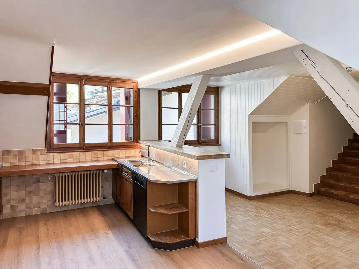 Duplex de 4,5 pièces avec 3 chambres et vue sur le lac  - Foto 4 di 9