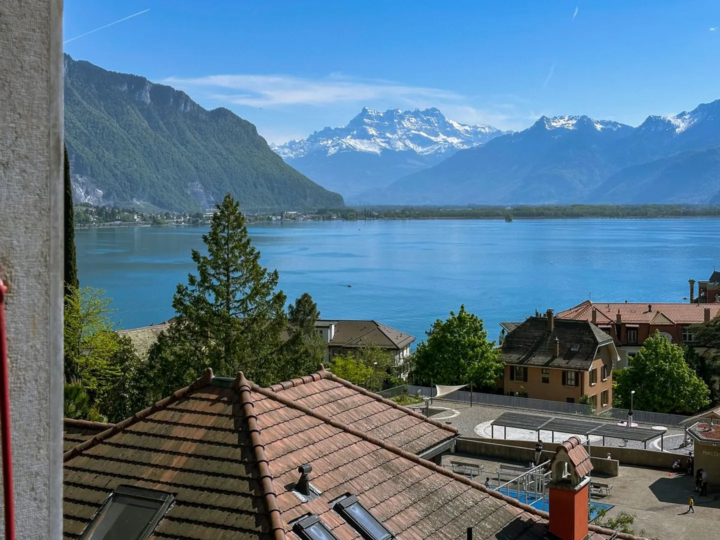 Appartamento duplex 2,5p con vista lago e Denti del Midi - Foto 1 di 8
