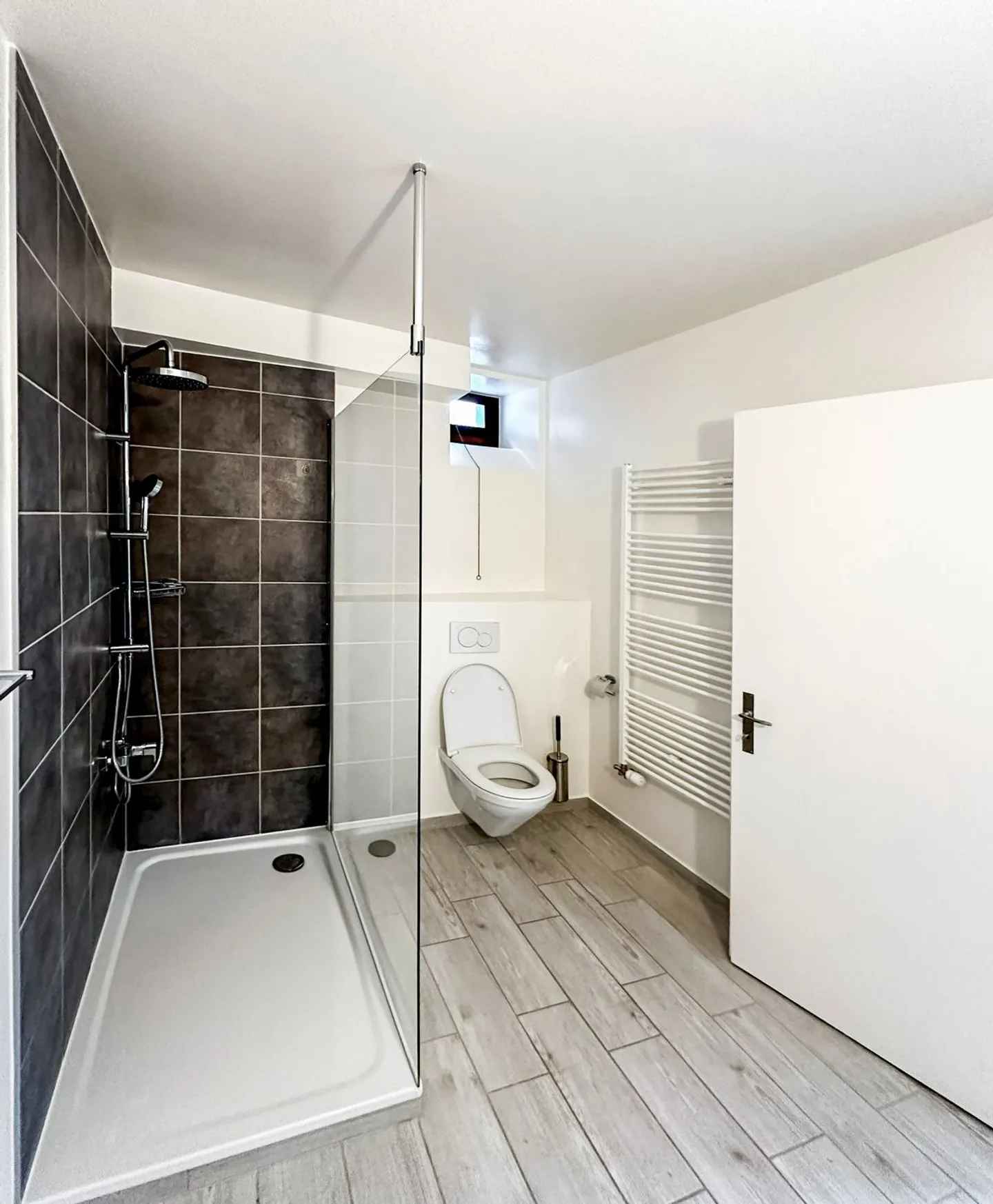 Appartamento duplex 2,5p con vista lago e Denti del Midi - Foto 5 di 8