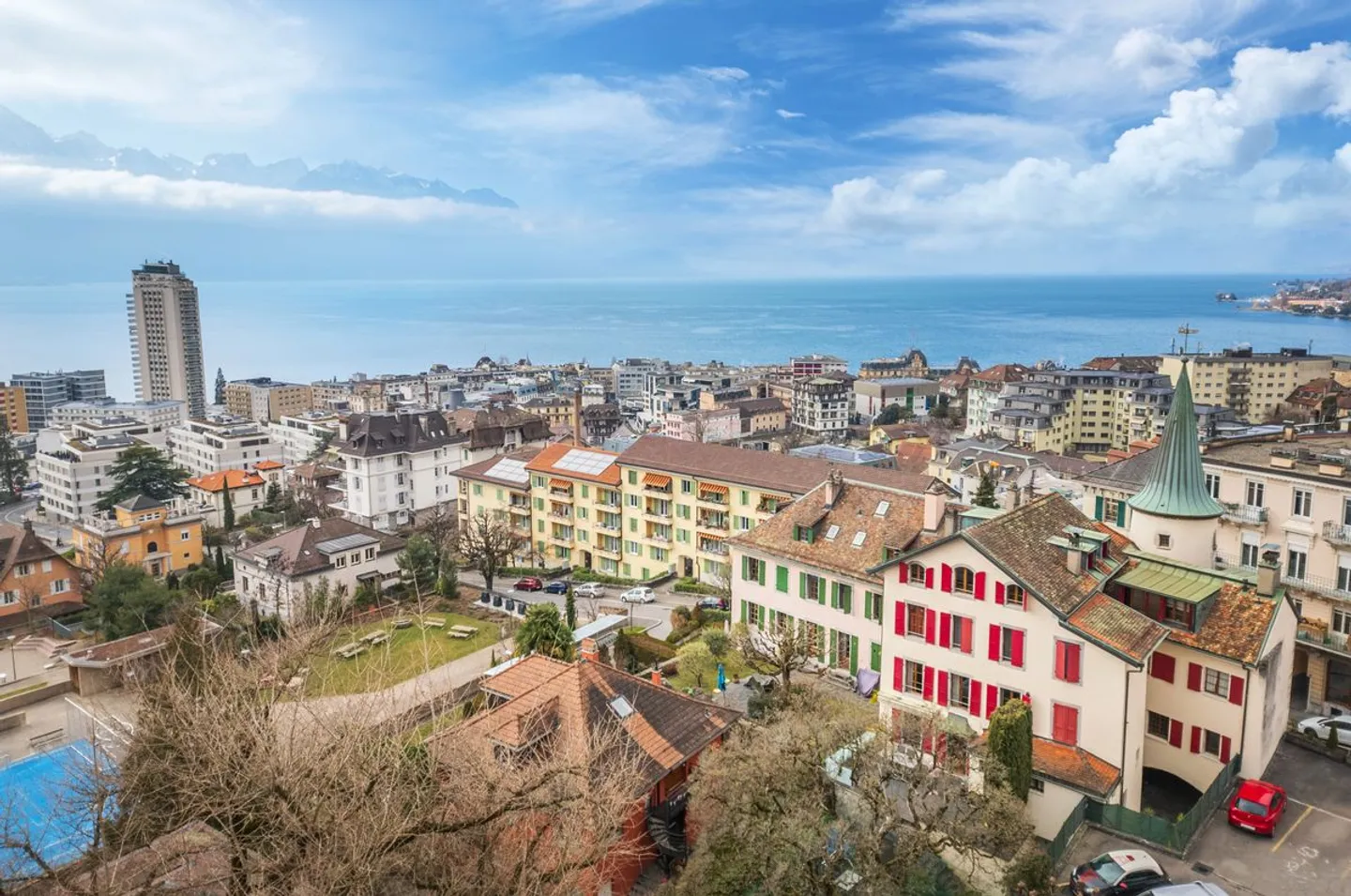 Studio de 35m² au Rez d'une demeure historique - Foto 2 di 5