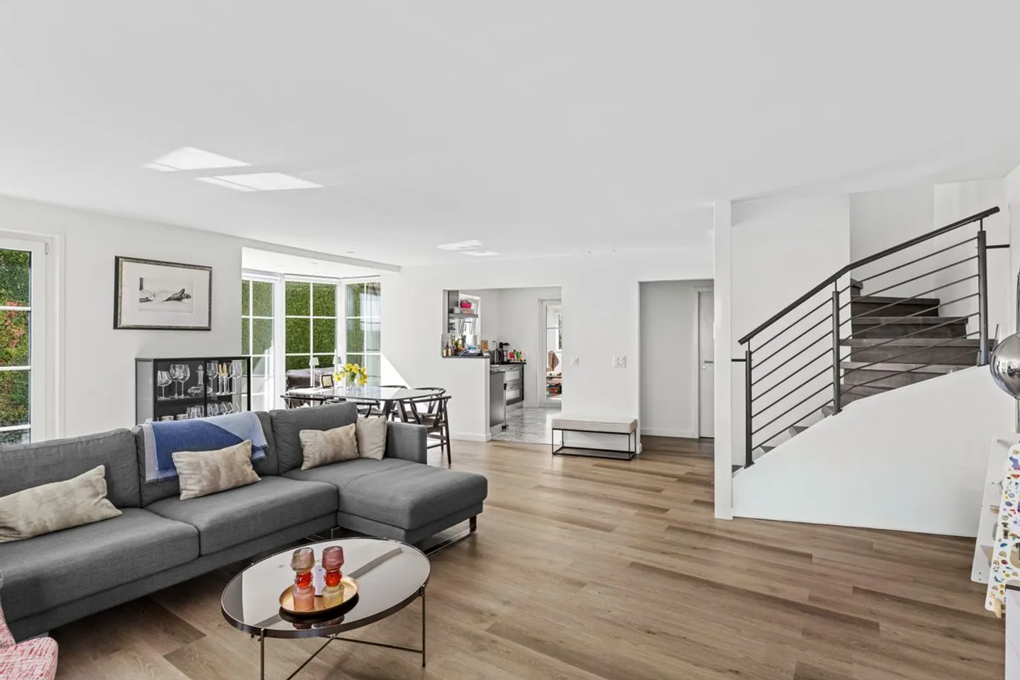 Magnificent family villa in the heart of the Côte - Photo 2 of 13