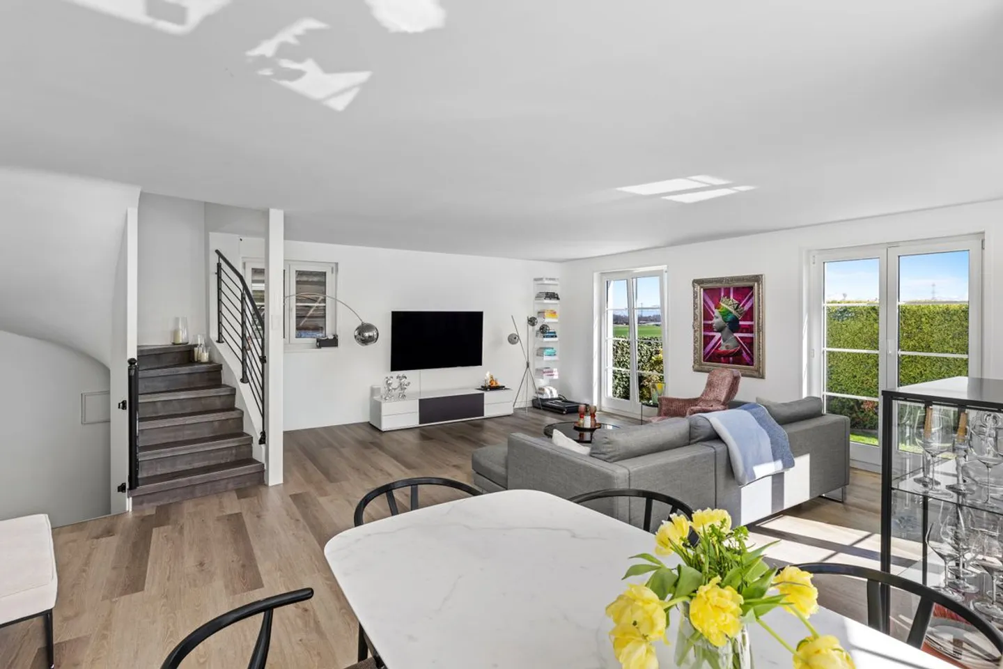 Magnificent family villa in the heart of the Côte - Photo 10 of 13