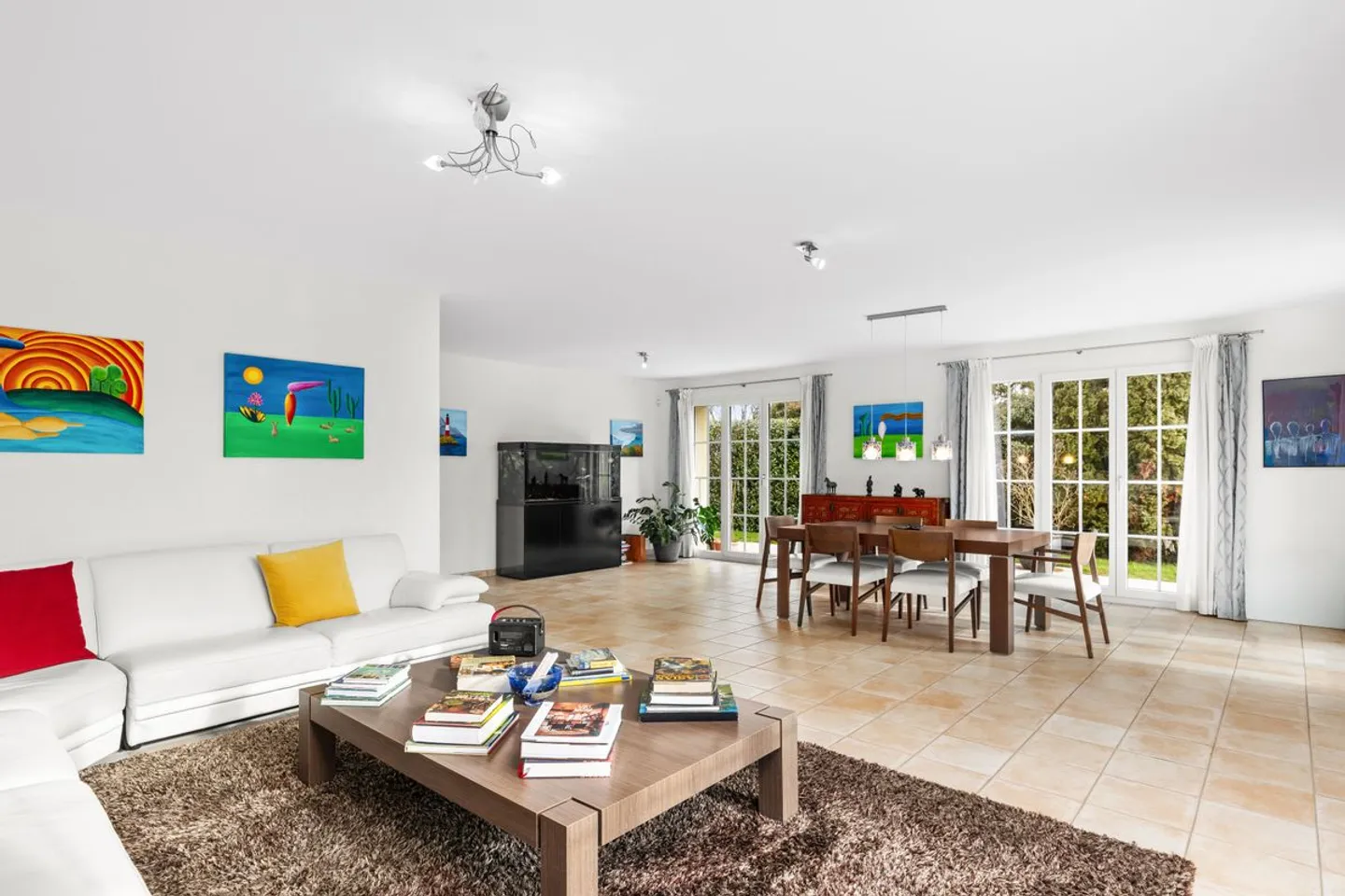 Villa Familiale Élégante avec Piscine - Photo 5 sur 13