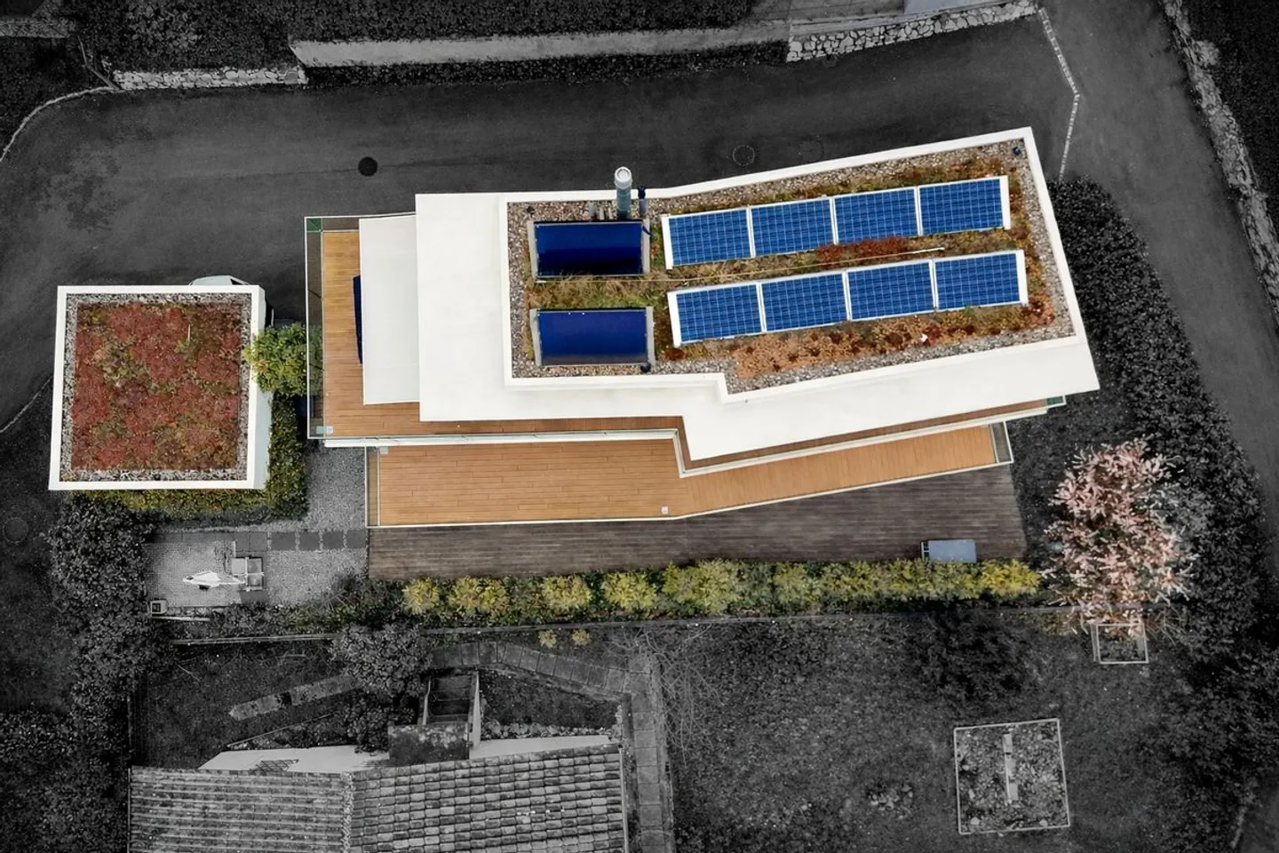 Wunderschönes zeitgenössisches Stadthaus mit Seeblick - Foto 3 von 8