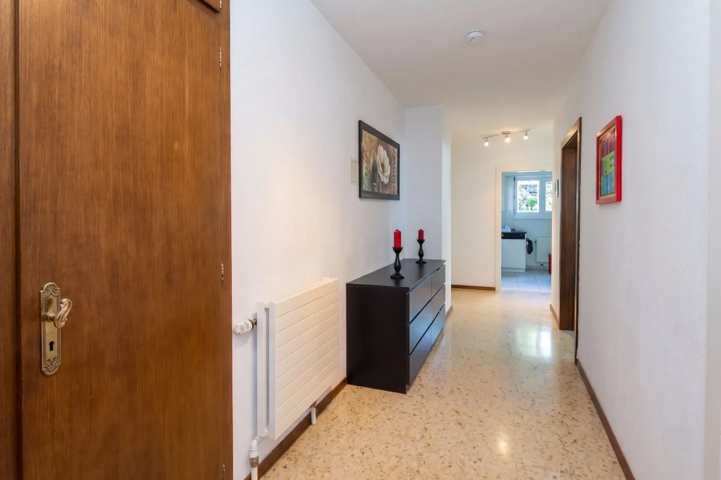 Appartement avec grand jardin et vue panoramique sur le lac - Foto 6 di 13