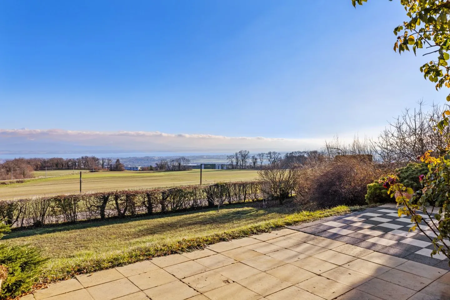 Exceptional location on the heights of Genolier - Breathtaking view - Photo 13 of 13