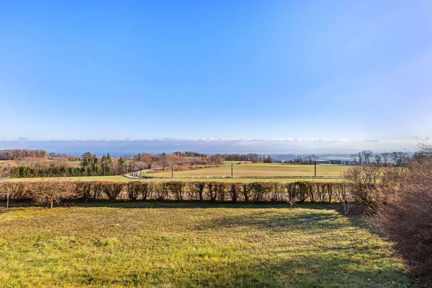 At the gates of Nyon - Exceptional location - Stunning view of the lake and mountains - Photo 1 of 13