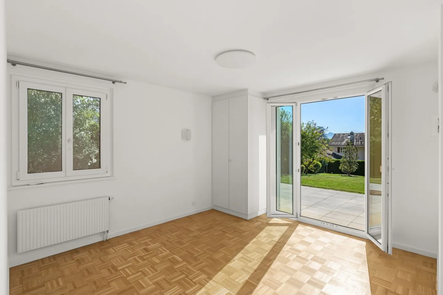 Raum und Eleganz für diese 12-Zimmer-Immobilie an den Toren von Genf - Foto 9 von 13