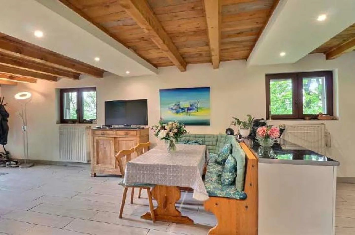 6.5 Room Chalet in Villars-sur-Ollon - Photo 3 of 13