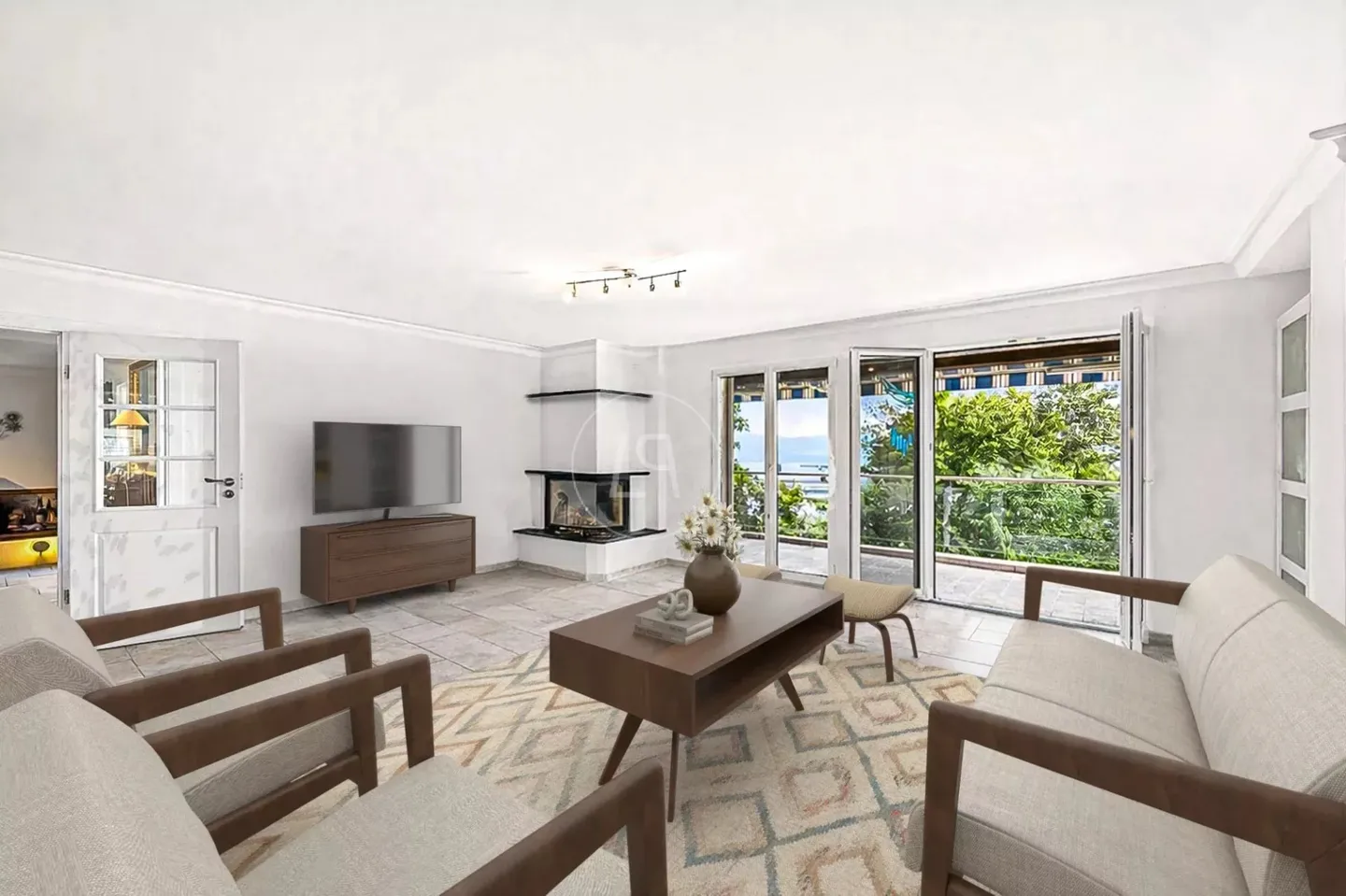 Detached house with panoramic views - Photo 5 of 13