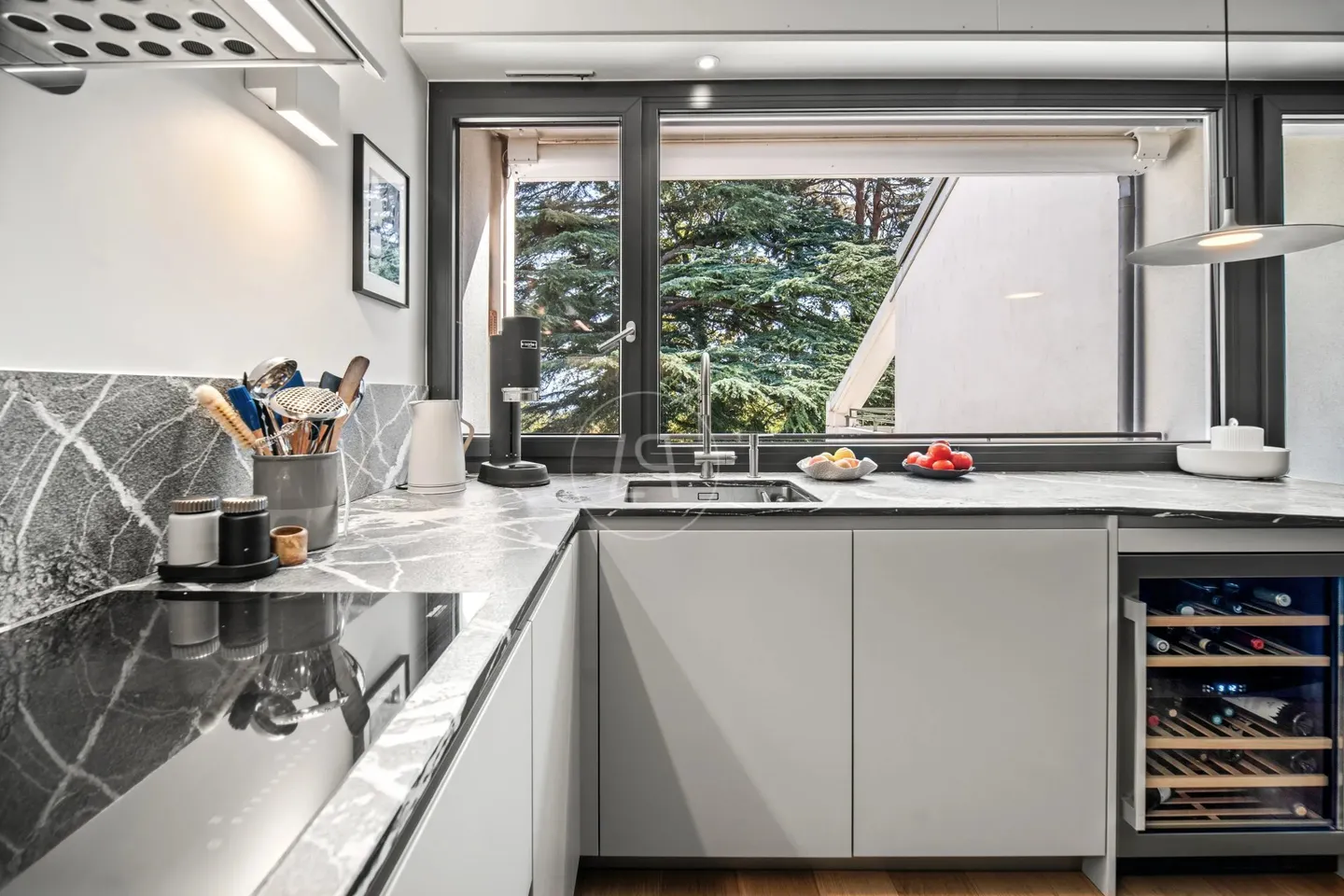 Superbe appartement de 5.5 pièces entièrement rénové au calme, Prangins - Foto 3 di 13