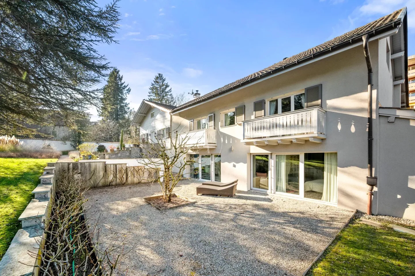 Family home in Versoix - Photo 2 of 13