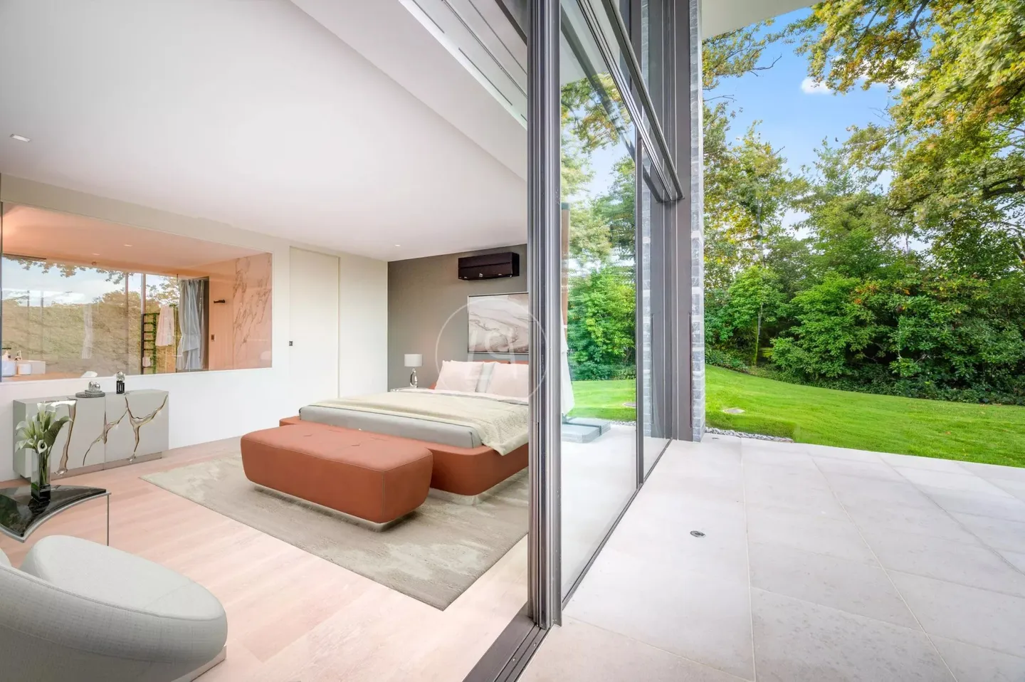 Villa contemporaine d'exception, vue et accès privé au lac,rive gauche - Photo 8 sur 13