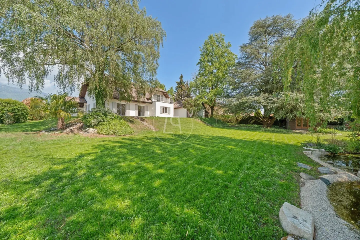 Élégante villa familiale près de Nyon - Photo 2 sur 13