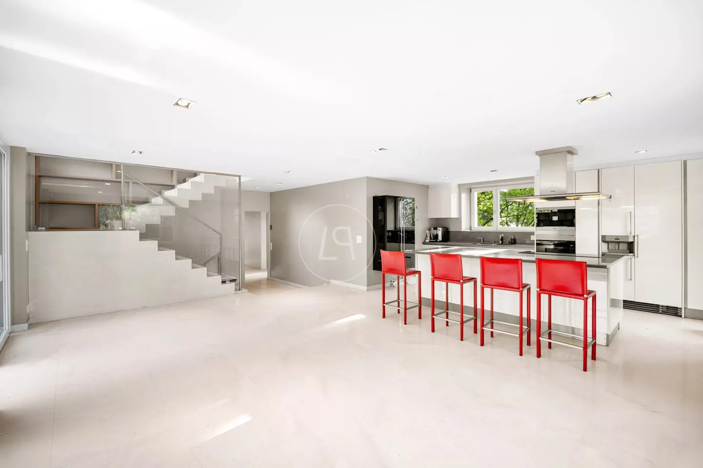 Beautiful family villa, 6 bedrooms – Chambésy, Right Bank - Photo 11 of 13