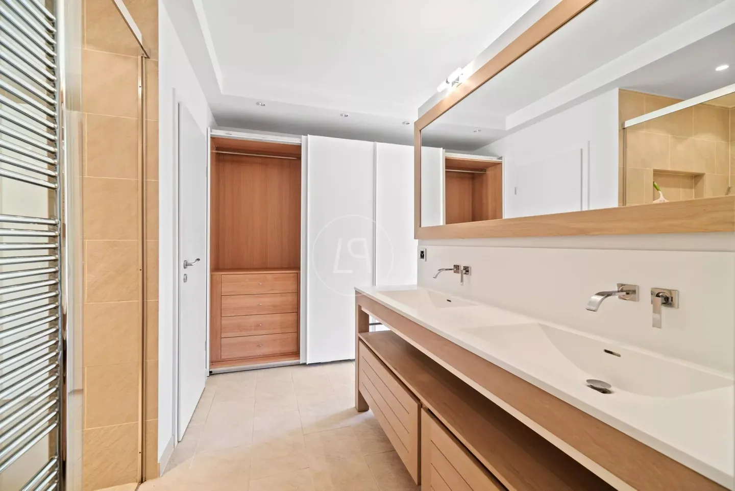 Duplex apartment in Champel with pool - Photo 13 of 13