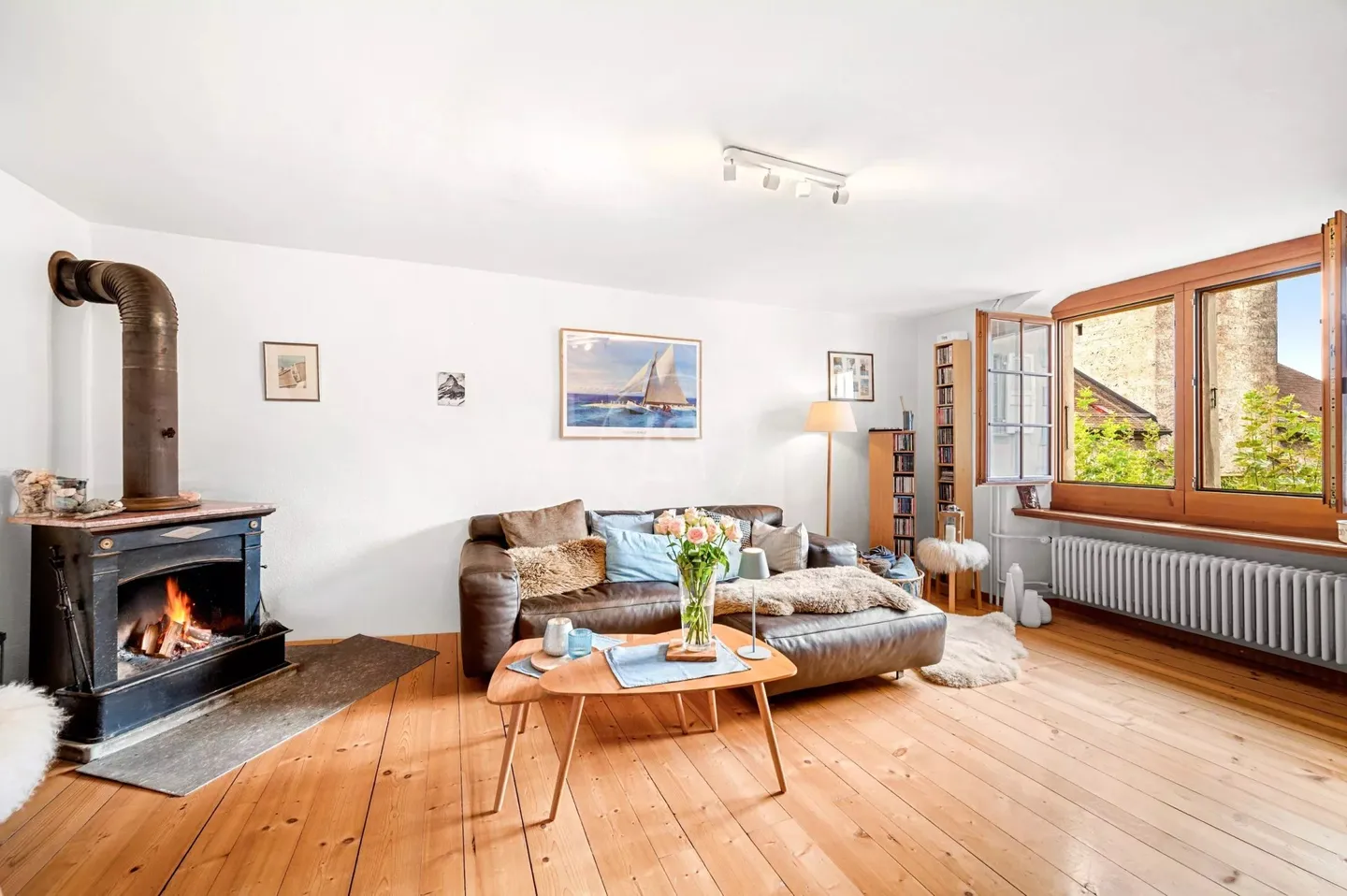 Charming Village House in Cully - Photo 3 of 13