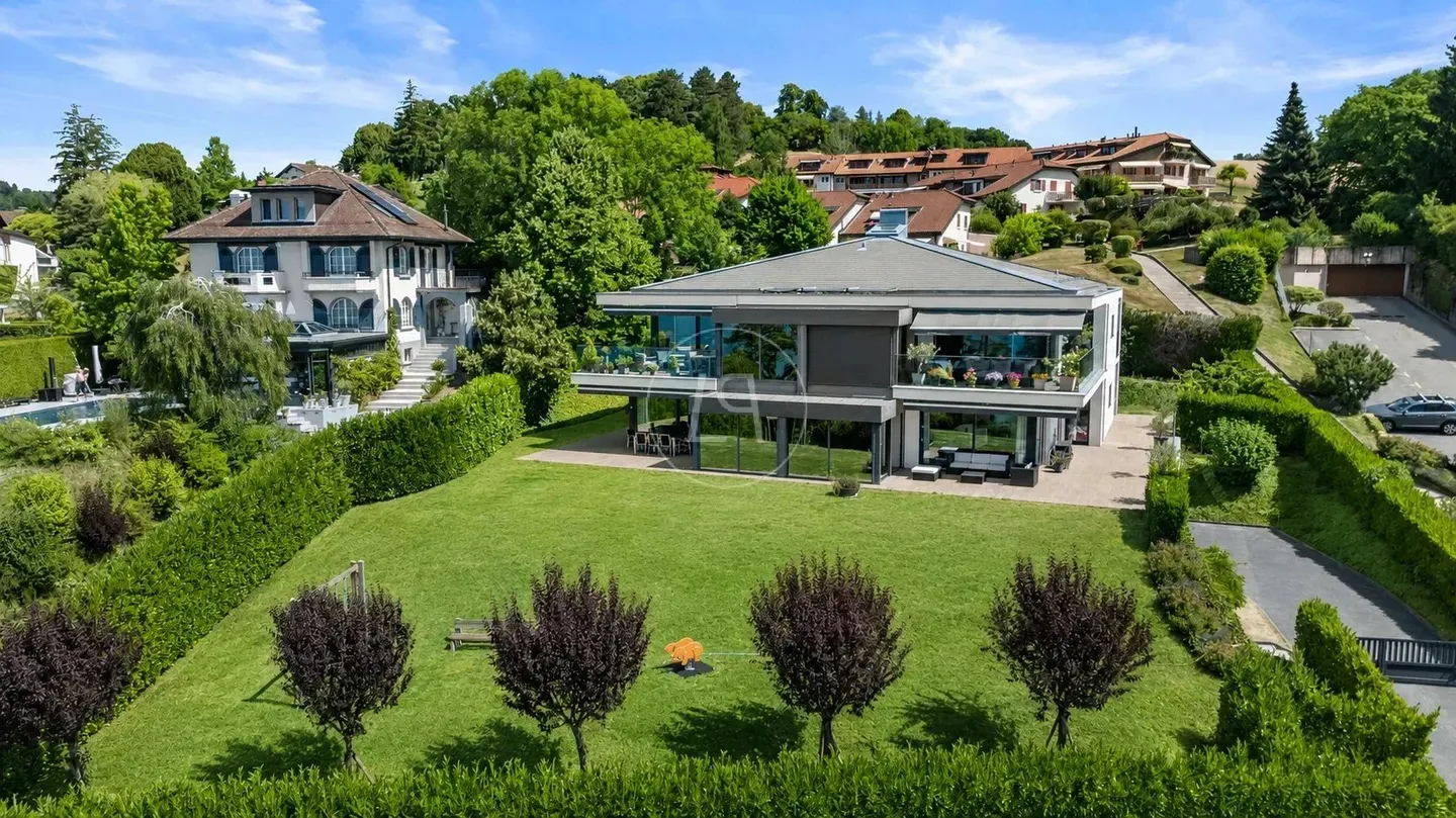 Magnifique appartement moderne avec vue panoramique au-dessus de Lutry - Photo 2 of 13