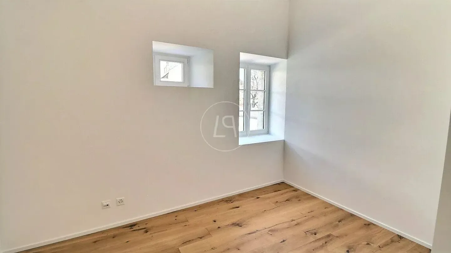 Renovierte Duplexwohnung mit Seeblick in der Nähe von Rolle - Foto 10 von 12