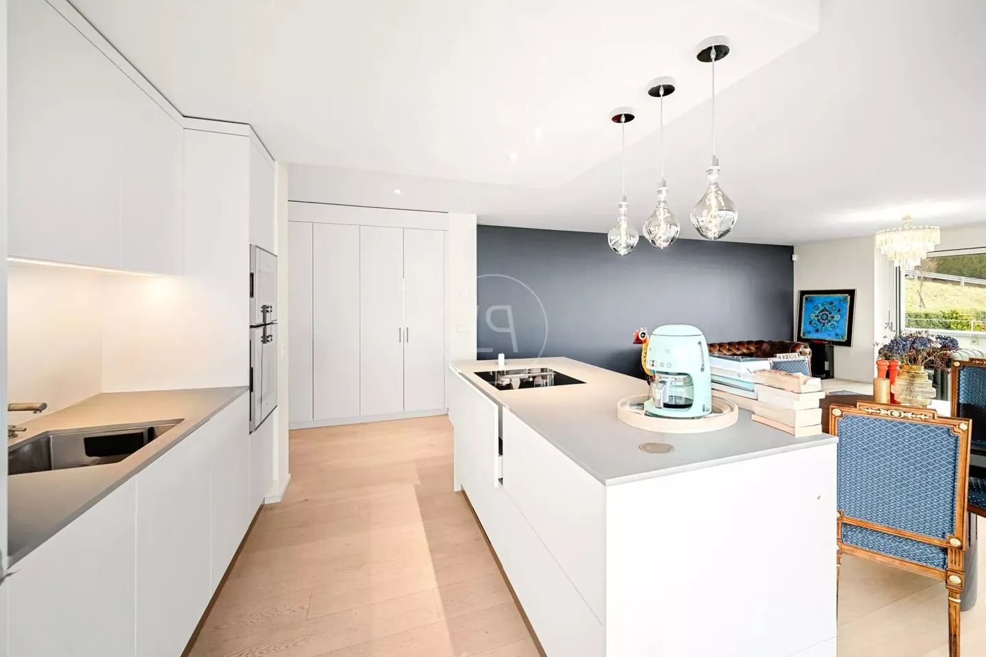 Stunning modern attic with panoramic view near Montreux - Photo 6 of 13