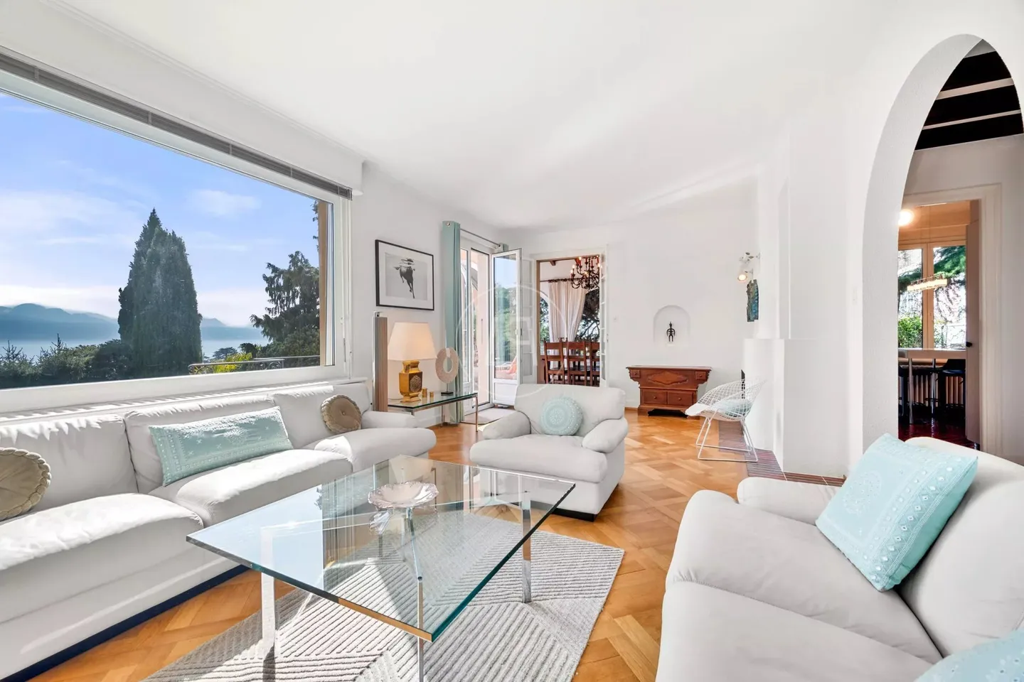 Mediterranean Villa with Lake View - Photo 12 of 13