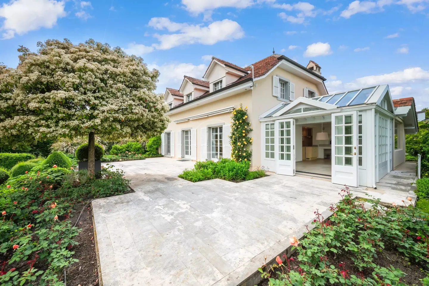 Charming Vaud Style House - Photo 2 of 10
