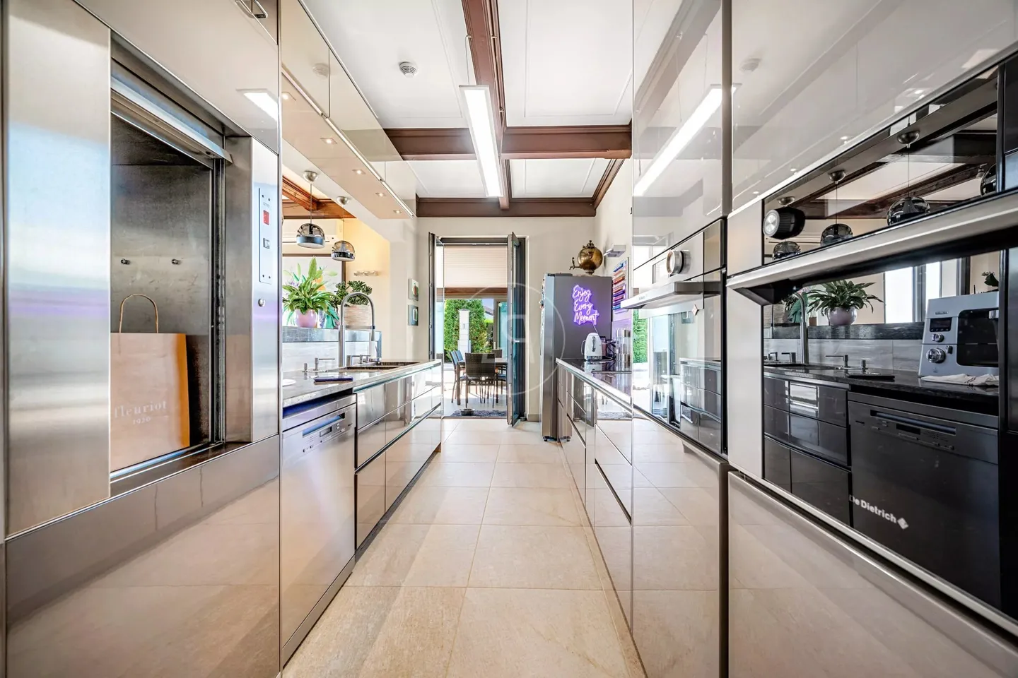 Charming property with panoramic view in Allaman - Photo 9 of 13