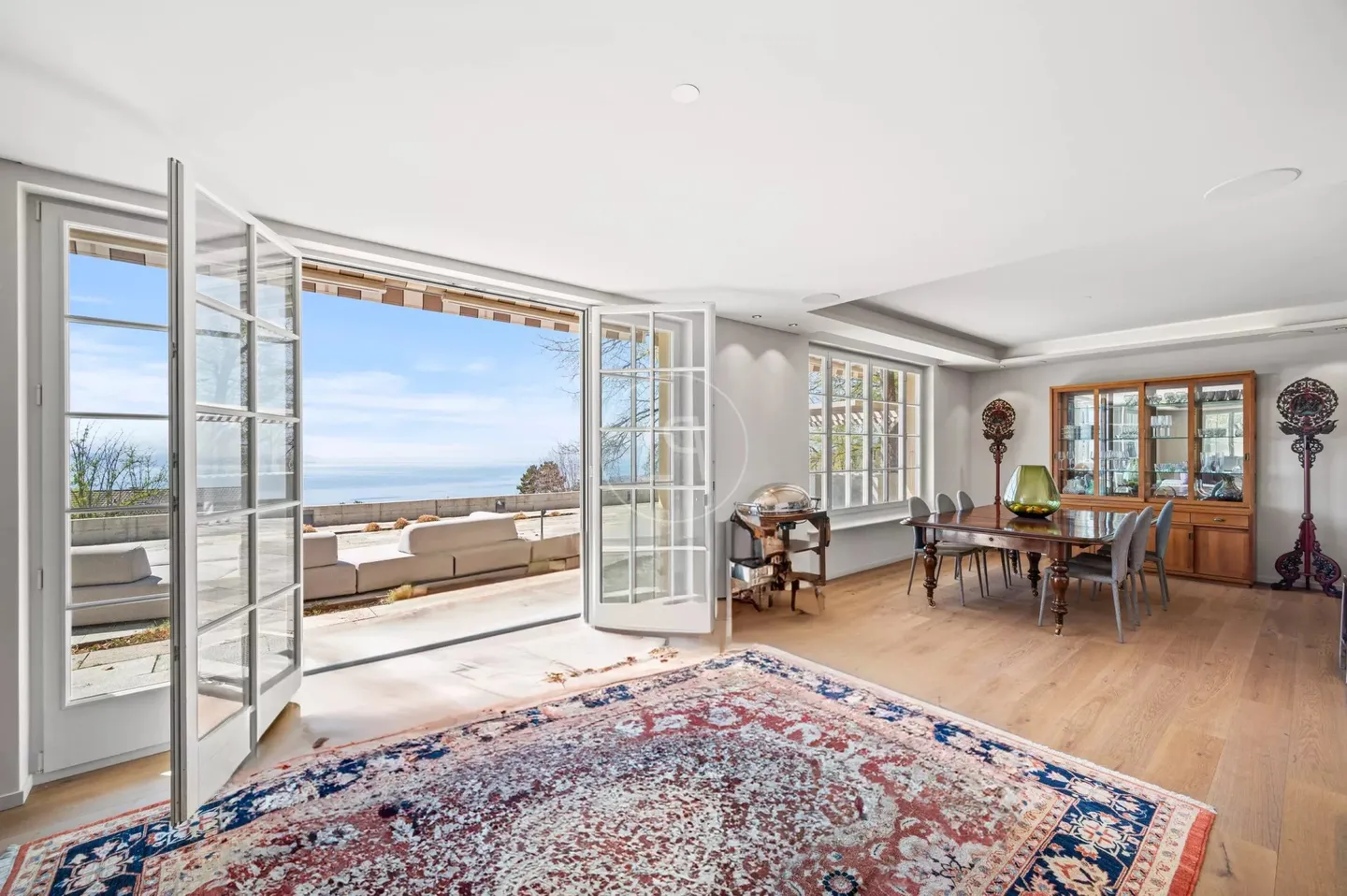 Charming Villa with Panoramic Views - Photo 6 of 13