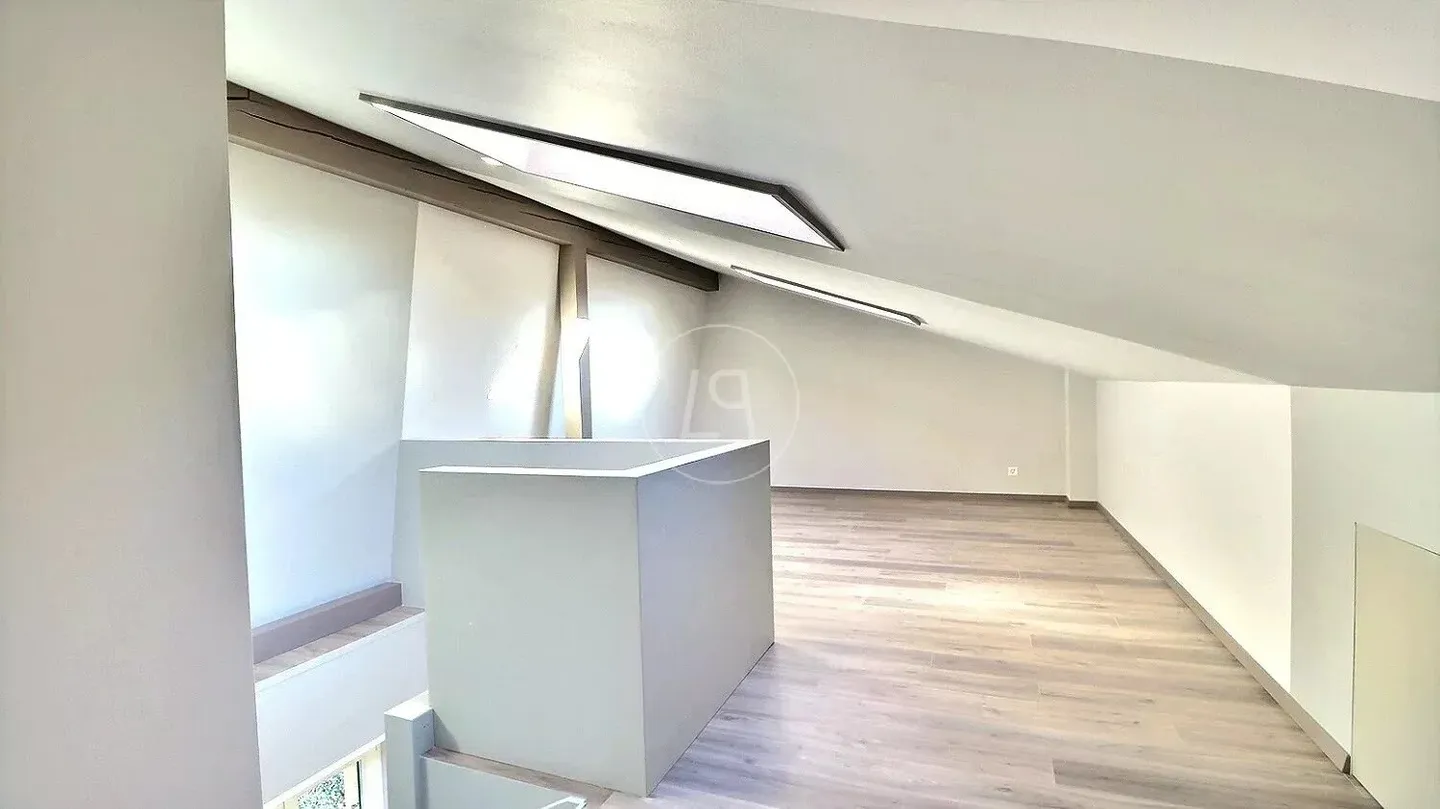 Belle propriété rénovée avec vue panoramique à Chernex - Photo 13 sur 13