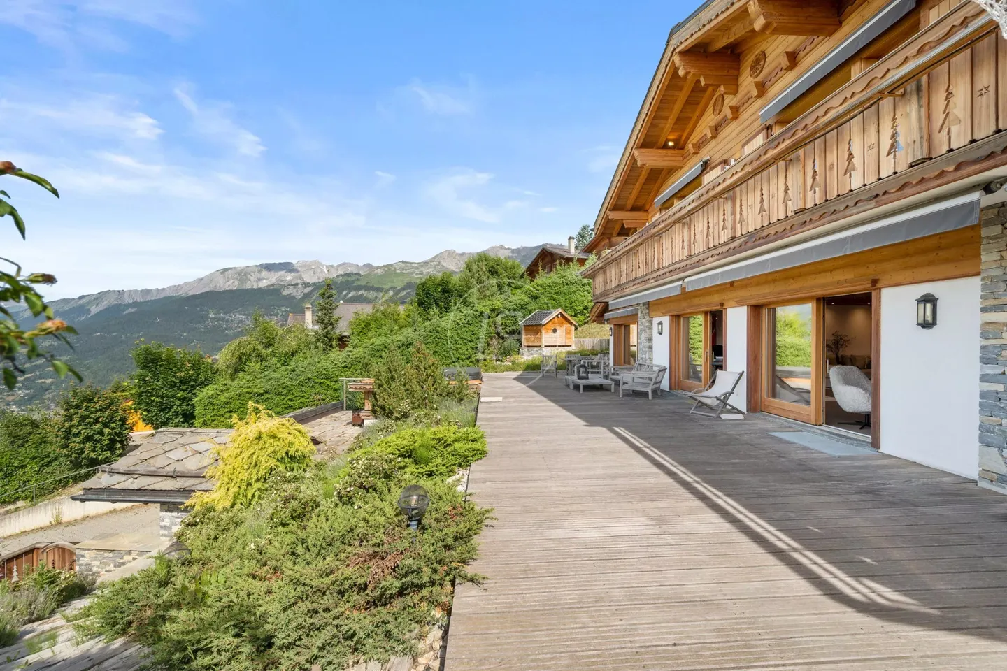 Superbo chalet con vista panoramica a Crans/Lens - Foto 5 di 13
