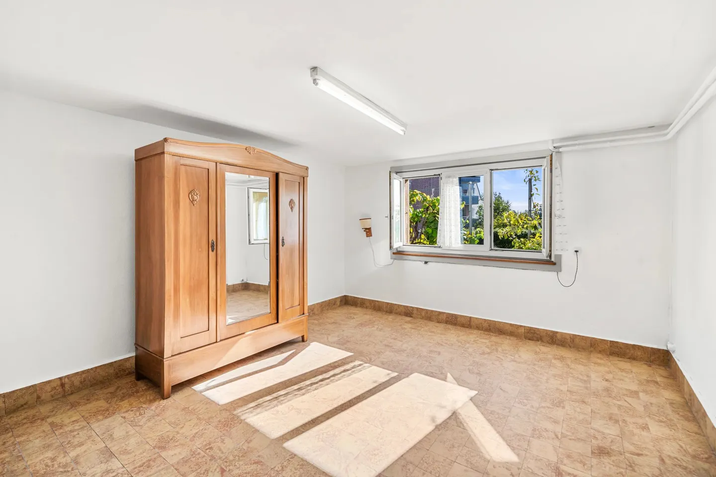 Lausanne Sous-Gare - Individual villa with expansion potential - Photo 6 of 13