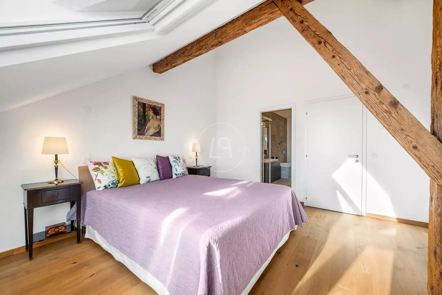 Exceptional Village House in Gilly - Photo 13 of 13