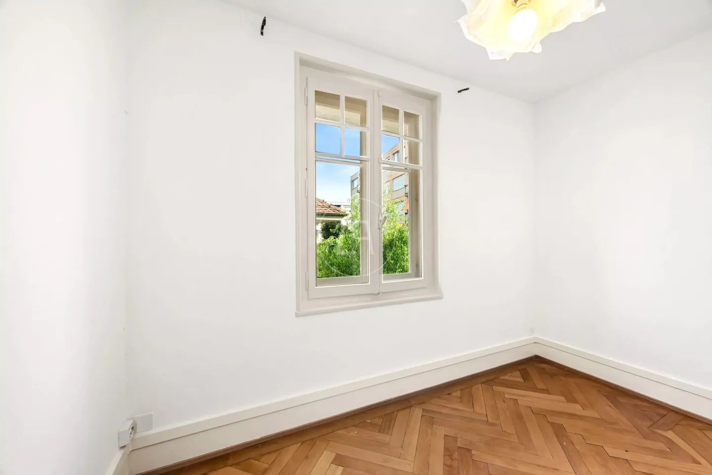 Elégante villa de caractère à Lausanne avec vue sur le lac et potentiel de développement. - Foto 5 von 13