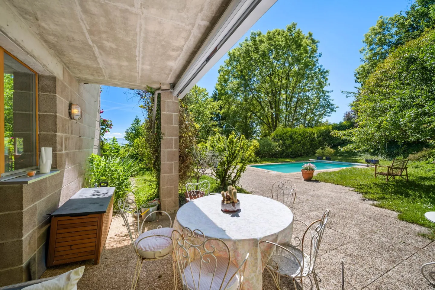 Schönes Familienhaus mit Pool in der Nähe von Rolle - Foto 6 von 13