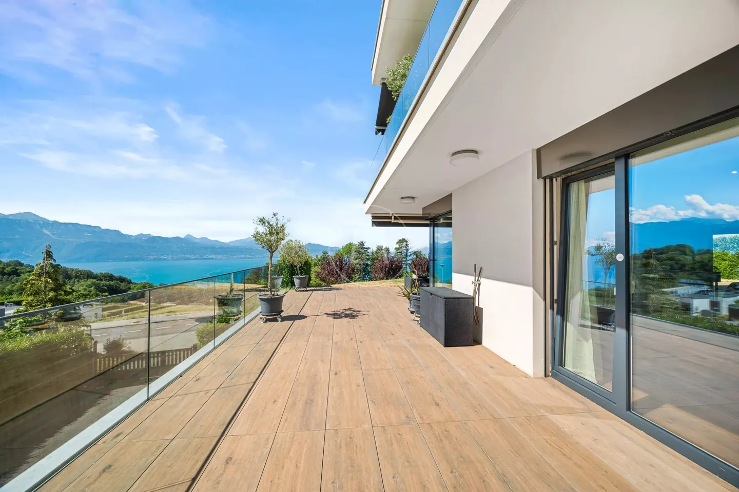 Magnifique appartement moderne avec vue panoramique au-dessus de Lutry - Photo 10 of 13