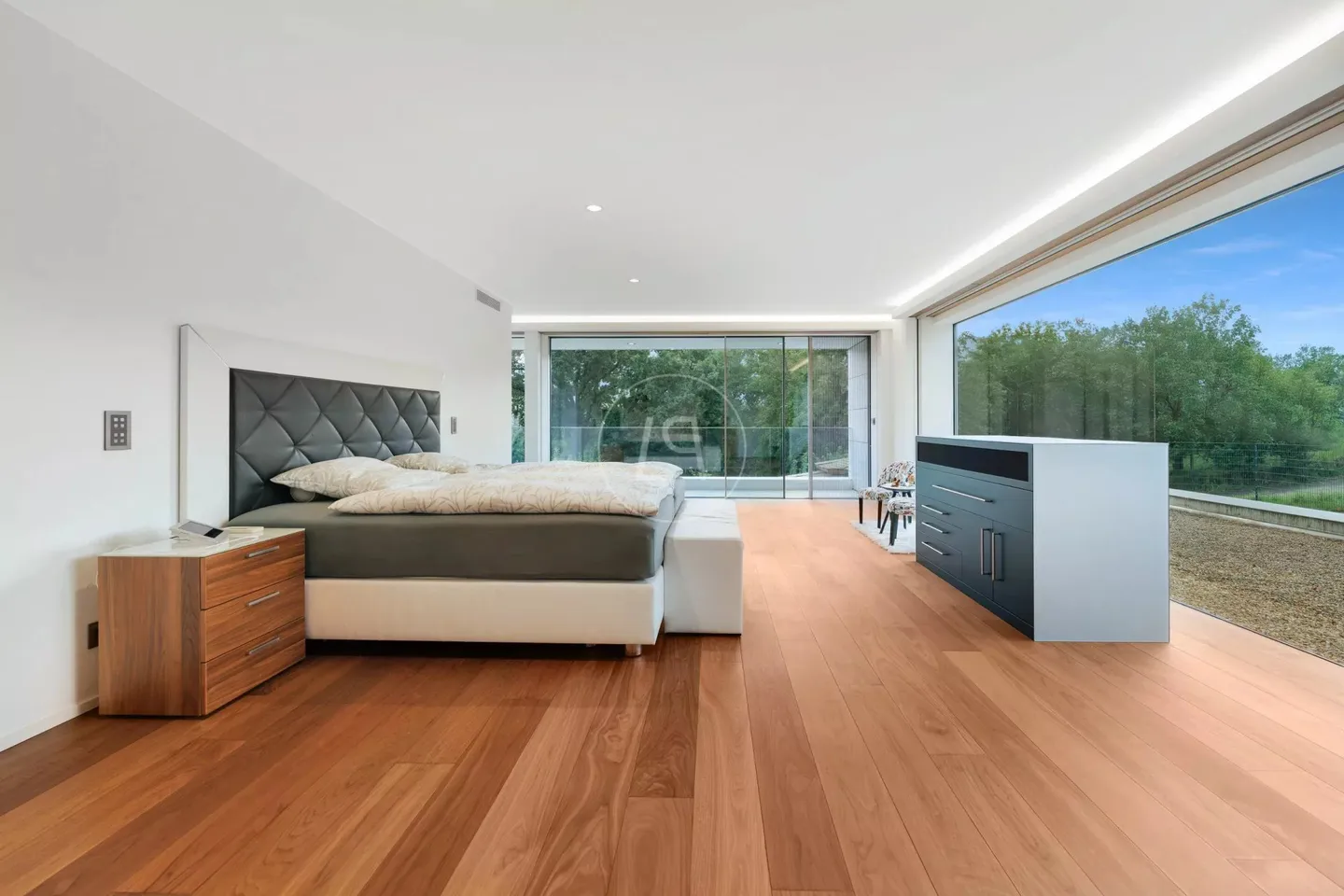 Villa de Luxe Contemporaine - Photo 10 sur 13