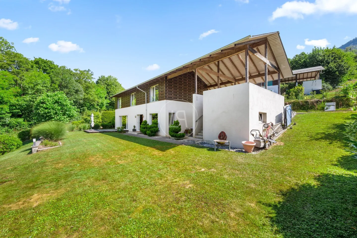 Charmante maison contemporaine à Saint-Légier - Photo 1 sur 13