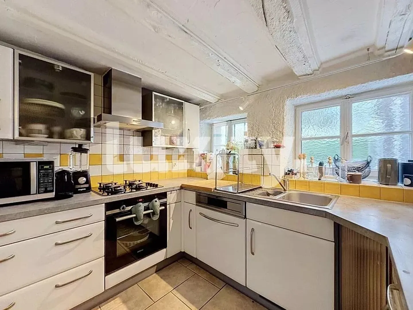 ANIÈRES – Reihenhaus mit 7 Zimmern und Terrasse - Foto 3 von 8