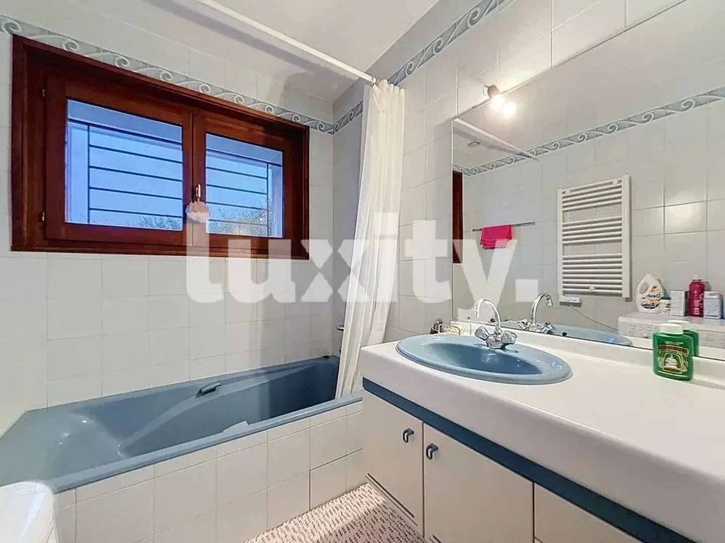 CHENS-SUR-LÉMAN – CASA CONTEMPORANEA, LUMINOSA E TRANQUILLA, VICINO A GINEVRA - Foto 6 di 8