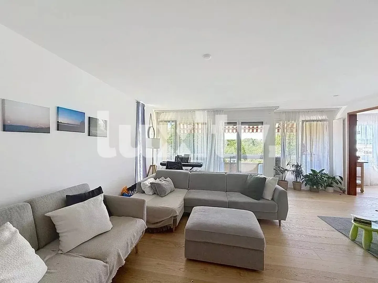Zu vermieten in Nyon – Wunderschöne Wohnung mit Seeblick - Foto 1 von 7