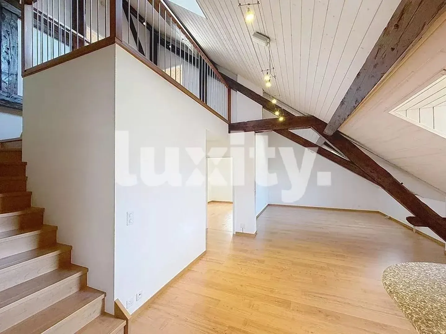 Beautiful Duplex with lake view - Available immediately - Photo 2 of 7