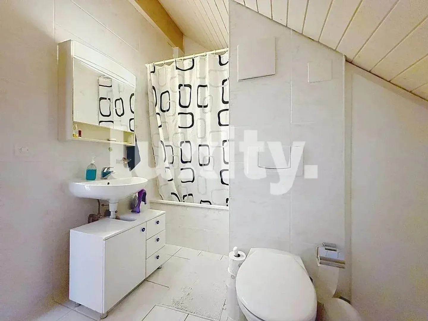 Gland – Spacious bright duplex of 4.5 rooms of about 160 m² - Photo 7 of 8