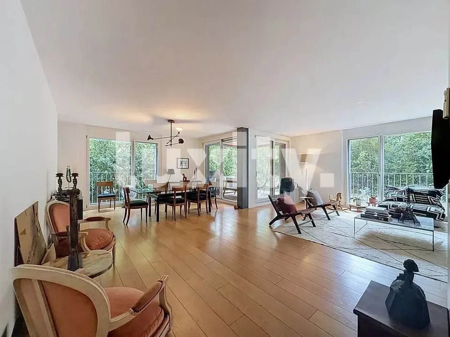 Elegante Wohnung mit privatem Garten - Foto 2 von 3