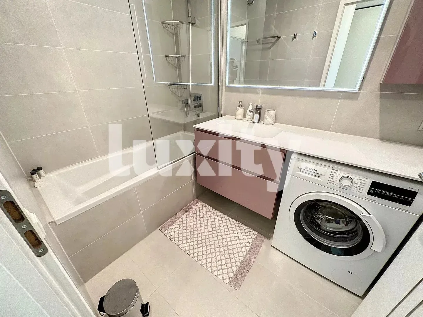 Magnifico appartamento di lusso di 4 locali nel cuore di Florissant! - Foto 4 di 4
