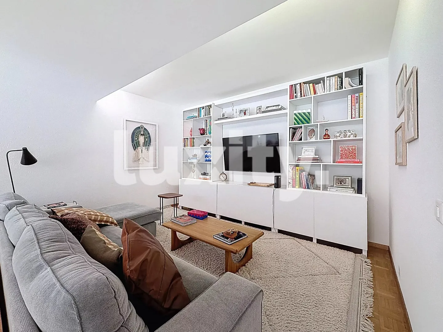 Beautiful apartment in Champel - Photo 2 of 3