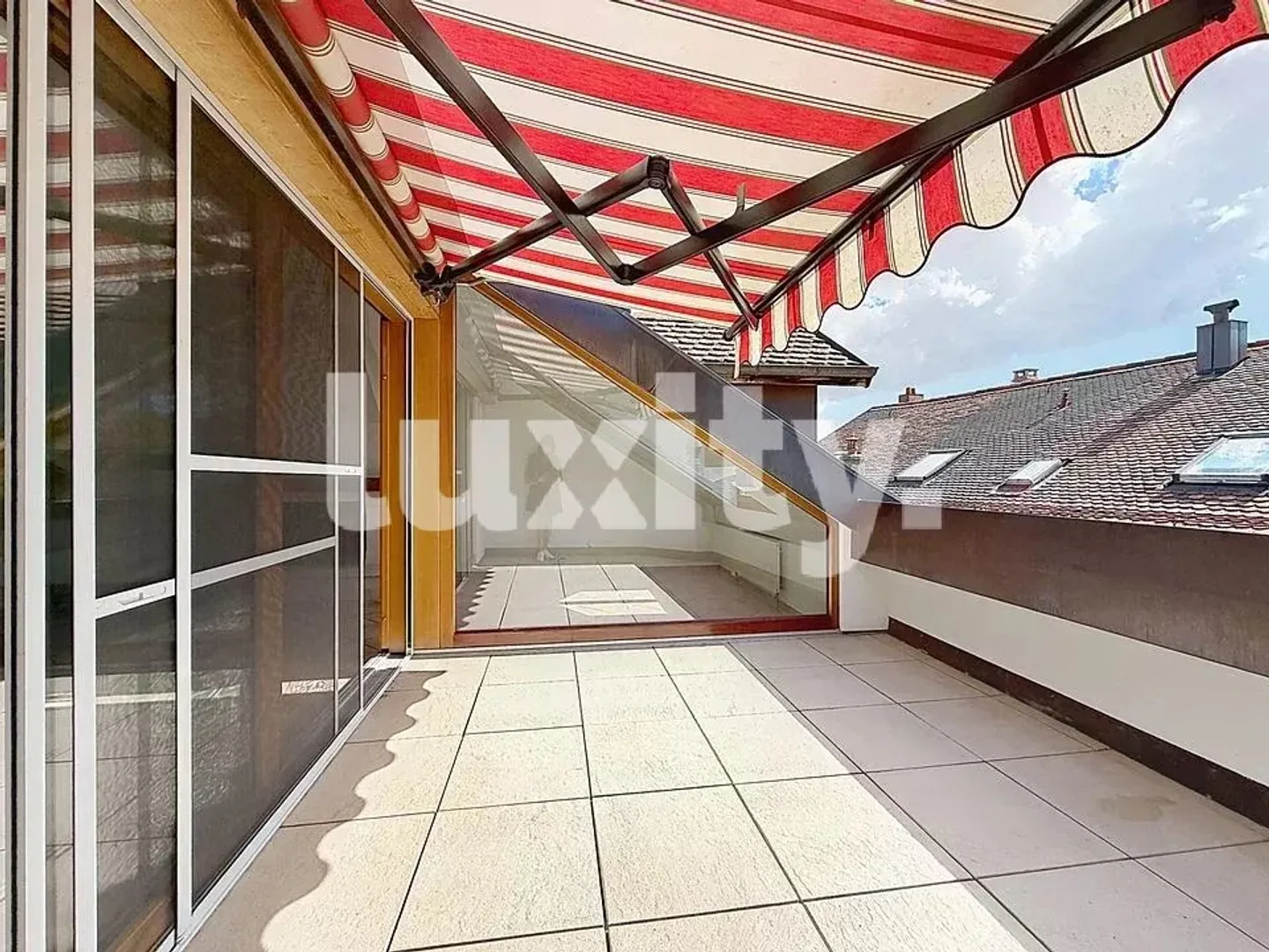 Magnifique duplex 5,5 pièces à louer à Yens – proche de Morges - Photo 3 sur 8